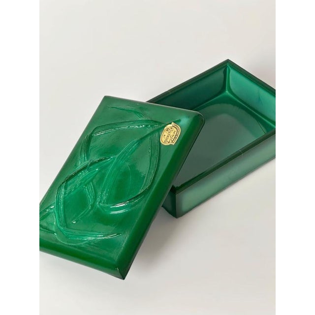 Czech Art Deco Style Malachite Glass Trinket Box by Curt Schlevogt, 1950s For Sale - Image 4 of 10