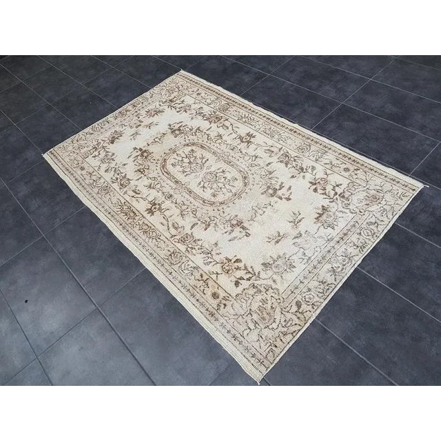 Vintage Oushak Traditional Handmade Area Rug- 3′10″ × 6′7″ For Sale - Image 10 of 11