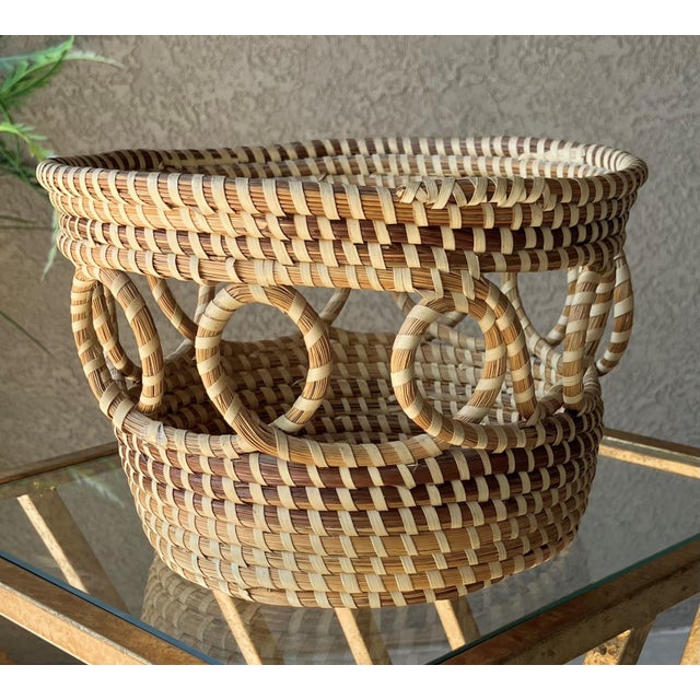 Excellent Pre-Owned Condition. This gracious beauty is a sweetgrass cachepot basket handcrafted using traditional Gullah...