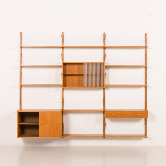 Wood Scandinavian Oak Wall Unit by Preben Sørensen for PS System, Denmark, 1970s For Sale - Image 7 of 18