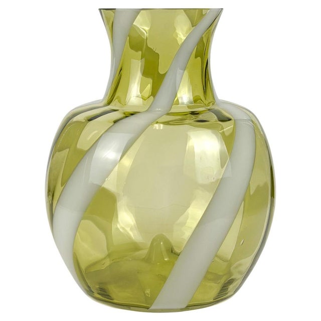 Mid-Century Modern Italian Art Glass Vase from Cristalleria Toscana, 1960s For Sale - Image 11 of 11