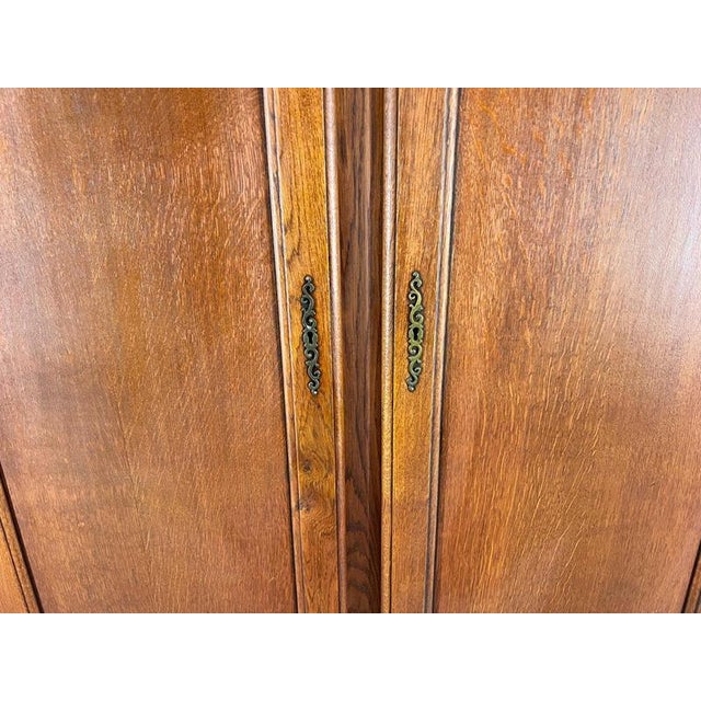 Vintage French Louis XVI Style Carved Oak 4-Door Wardrobe For Sale - Image 5 of 10