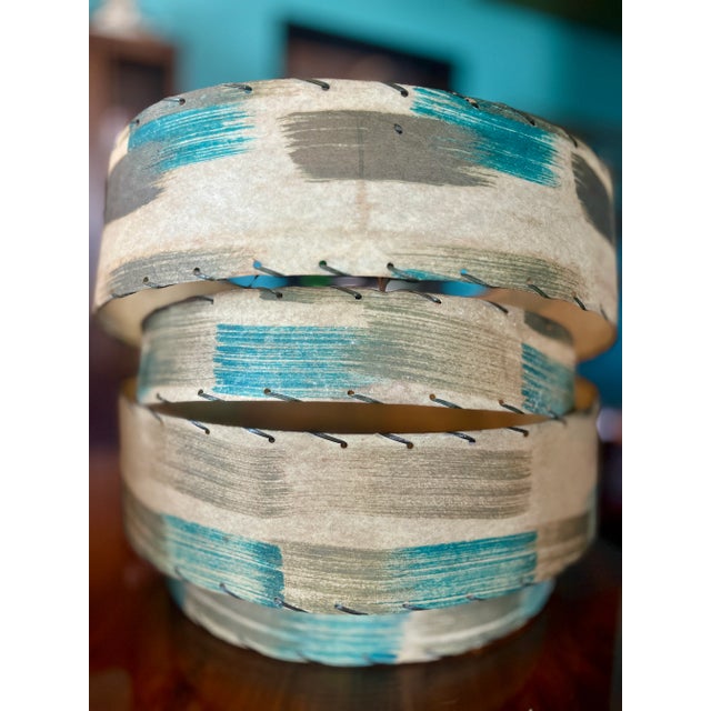 1950s Mid 20th Century Table Lamps Pair With Fiberglass Shades, Turquoise and Gold, Excellent Vintage MCM Condition! For Sale - Image 5 of 15