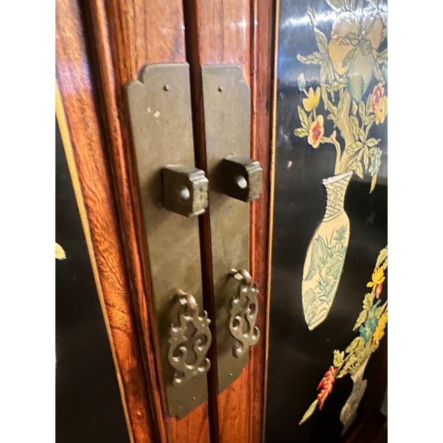 Wood Mid-20th Century Japanese Lacquered Bar Cabinet With Hand-Painted Panels and Expanding Top For Sale - Image 7 of 15