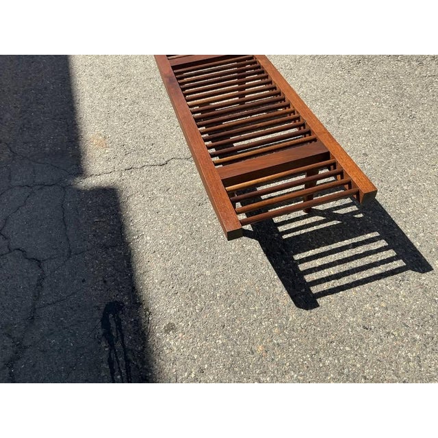 1970s Walnut Bench in Manner of Milo Baughman for Glenn of California For Sale - Image 5 of 7