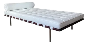 Bauhaus White Leather Barcelona Daybed by Ludwig Mies van der Rohe for Knoll, 1970s
