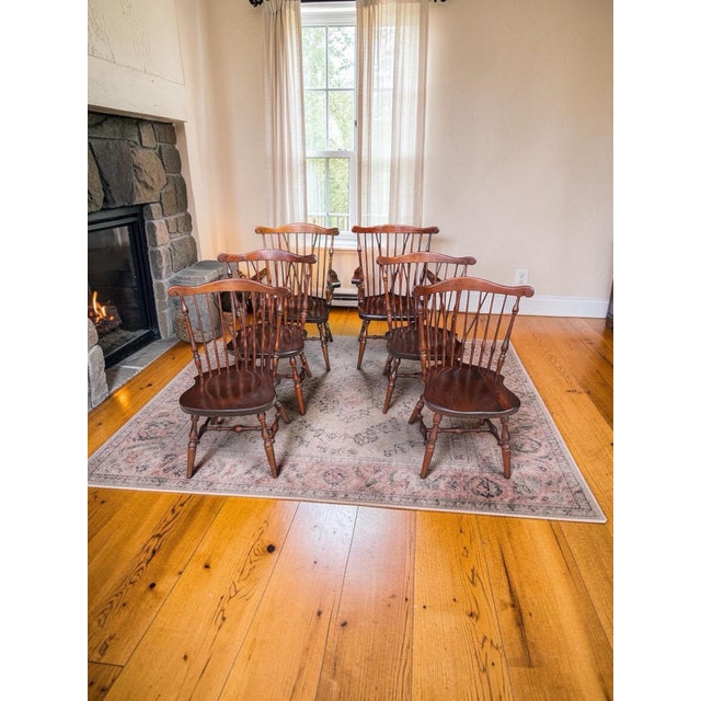1970s Vintage Ethan Allen Old Tavern Fiddle Back Chairs – Excellent Condition For Sale - Image 5 of 12