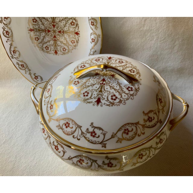 Stunning Royal Chelsea "Cardinal" Serving Bowls - Pristine 1960s English Bone China With Lavish 24k Gold For Sale - Image 18 of 18