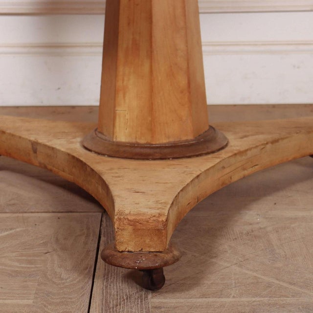 English Pine Breakfast Table For Sale - Image 3 of 7