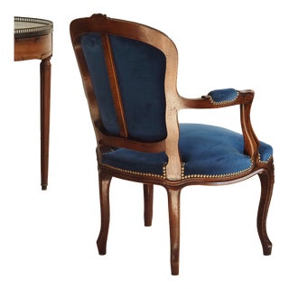 Louis XV Cabriolet Armchair with Floral Carving For Sale