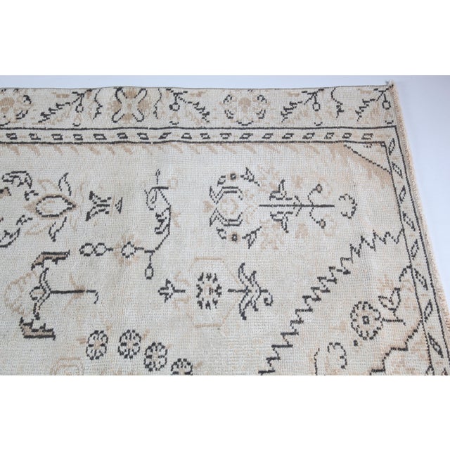Textile Vintage Turkish Oushak Rug in Soft Ivory & Sand – Timeless Anatolian Elegance - 5' 7'' X 8' 2'' For Sale - Image 7 of 11