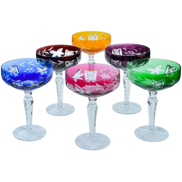 Gorgeous set of six midcentury handblown heavy cut-to-clear West-Germany Bleikristal crystal glasses. Exhibiting an...