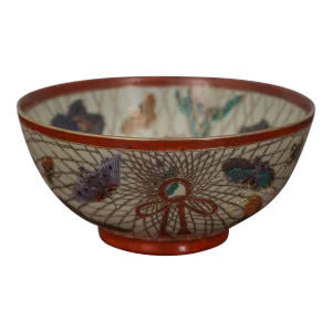 Chinese Vintage Porcelain Decorated Bowl