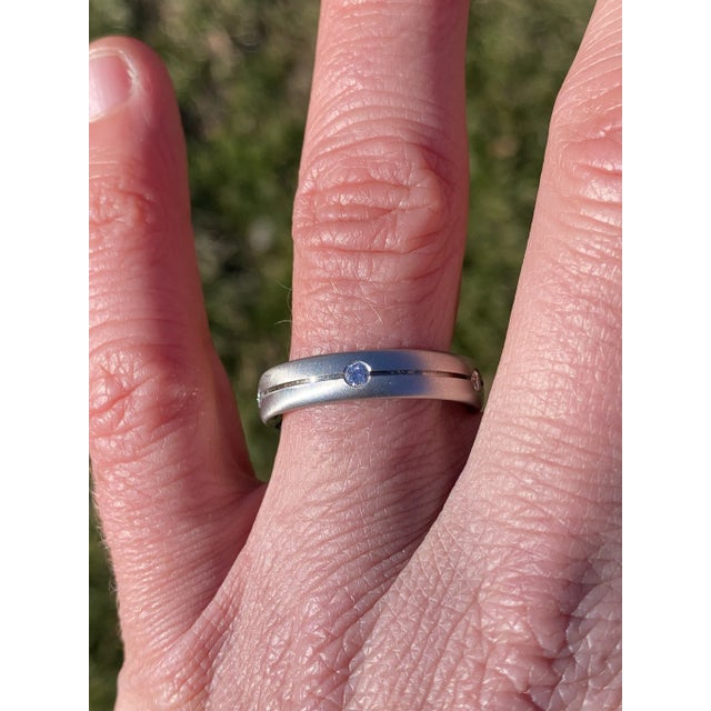 2000 - 2009 The Chestnut: Signed Gentleman's Platinum Band Set with Natural Diamonds For Sale - Image 5 of 9