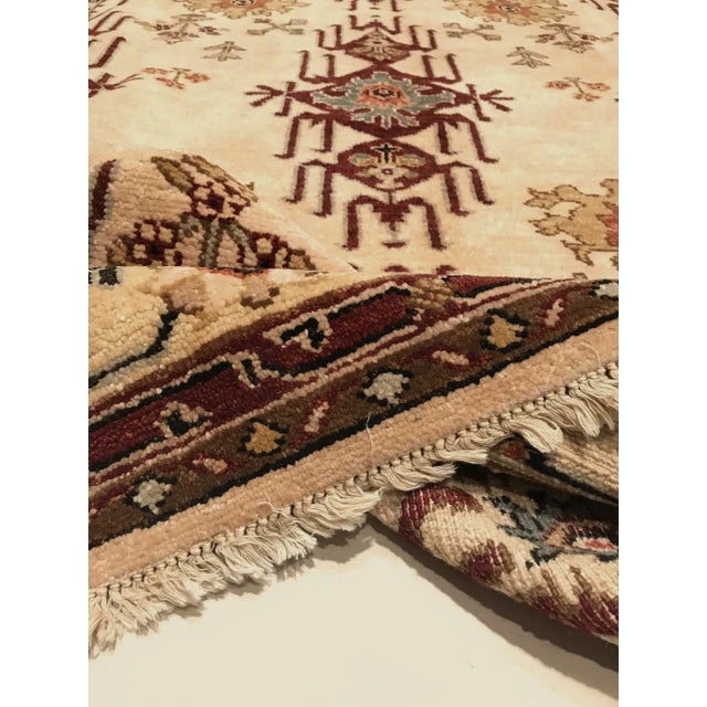 Cream Indian Heriz Carpet, 1980s For Sale - Image 8 of 9