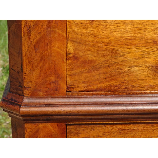 Louis Philippe Commode in Walnut and White Marble, 1850s For Sale - Image 12 of 18