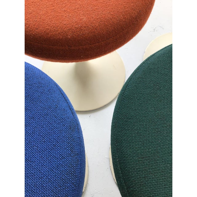 Mid 20th Century Knoll Eero Saarinen Tulip Stool Set For Sale - Image 5 of 11