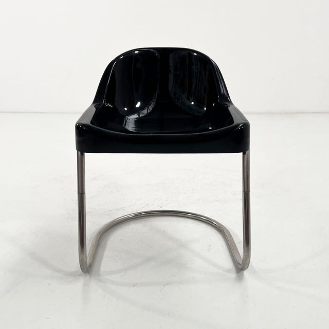 Black Orix Desk Chair by Vittorio Parigi & Nani Prina for Molteni, 1970s, in Good conditions. Designed 1970 to 1979 I have...