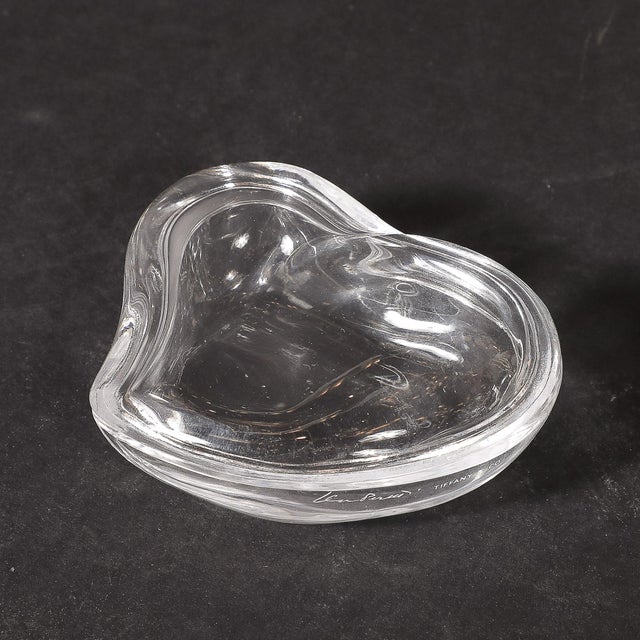Mid-Century Modern Heart Form Glass Trinket Box Signed Elsa Peretti for Tiffany & Co. For Sale - Image 3 of 12