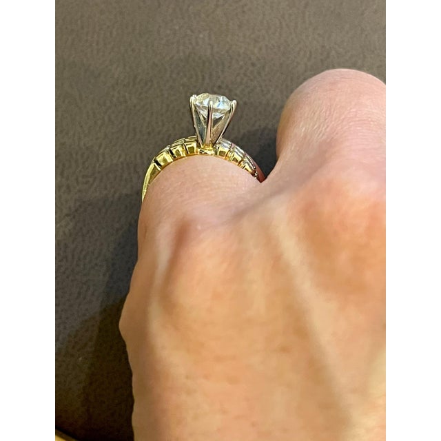 Transparent 1.25 Carat Solitaire Round Center Diamond Engagement 14 Yellow Gold Ring + Band For Sale - Image 8 of 18