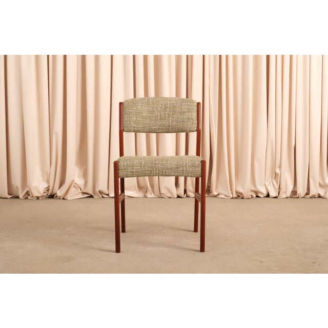 Brown Set of 4 Vintage Teak Dining Chairs Set, 1960s Danish Modern Attributed to h.w. Klein | Danish MCM Chairs For Sale - Image 8 of 18