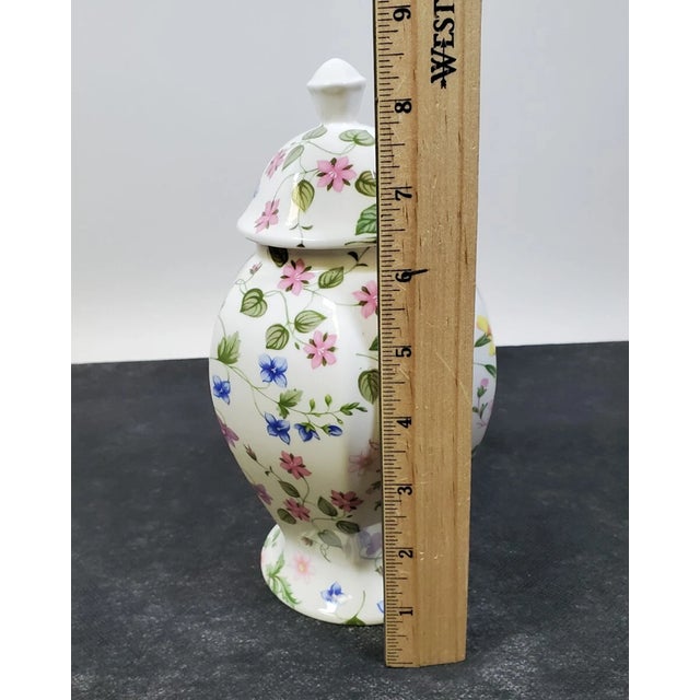 1990s Vintage MCM Queen's Country Meadow Tall Ginger Jar For Sale - Image 5 of 5