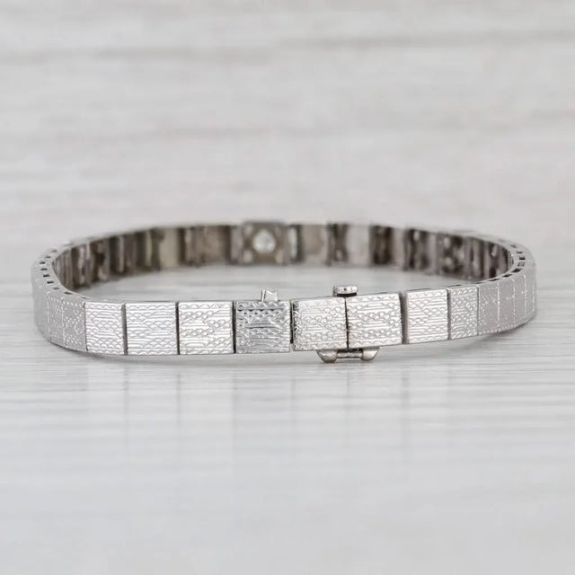Metal 0.15ctw Diamond Square Link Bracelet 18k White Gold 6.75" 4.5mm For Sale - Image 7 of 8