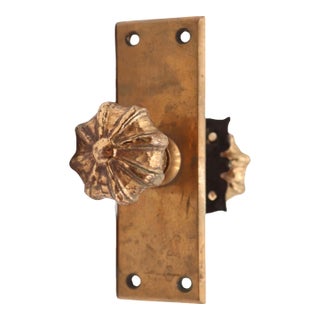 Cast Brass Gilded Fluted Passage Door Knob Set For Sale