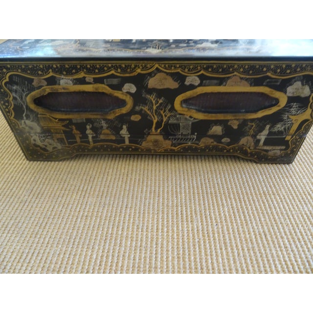 Chinoiserie Large Vintage Chinoiserie Black Lacquered Gilt Painted Box For Sale - Image 3 of 6