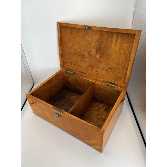 Late Biedermeier Box in Solid Birch, Northern Germany, 1840 For Sale - Image 16 of 18