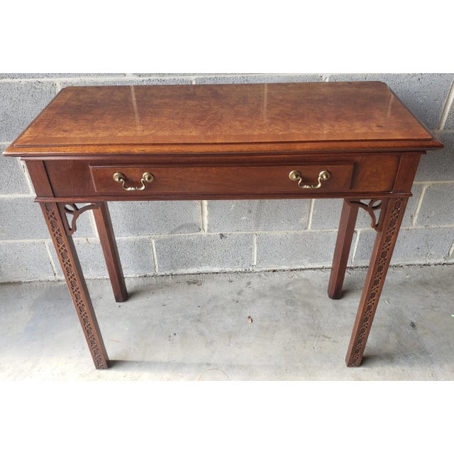 1970s Chippendale Walnut Burl Console Table With Fredwork and Banded Top For Sale - Image 4 of 10