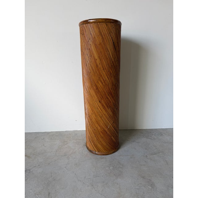 1970s Vintage Boho Chic Pencil Reed & Wood Cylindrical Pedestal Plant Stand For Sale - Image 9 of 12