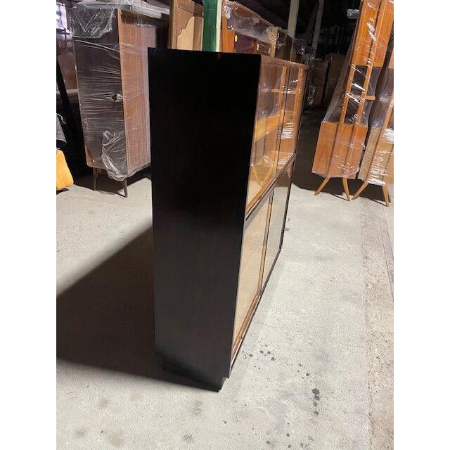 Art Deco Display Case from Jidrich Halabala, 1930s For Sale - Image 3 of 6