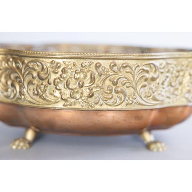 1920s Antique English Brass & Copper Repoussé Footed Cachepot Planter With Eagle Handles For Sale - Image 5 of 11