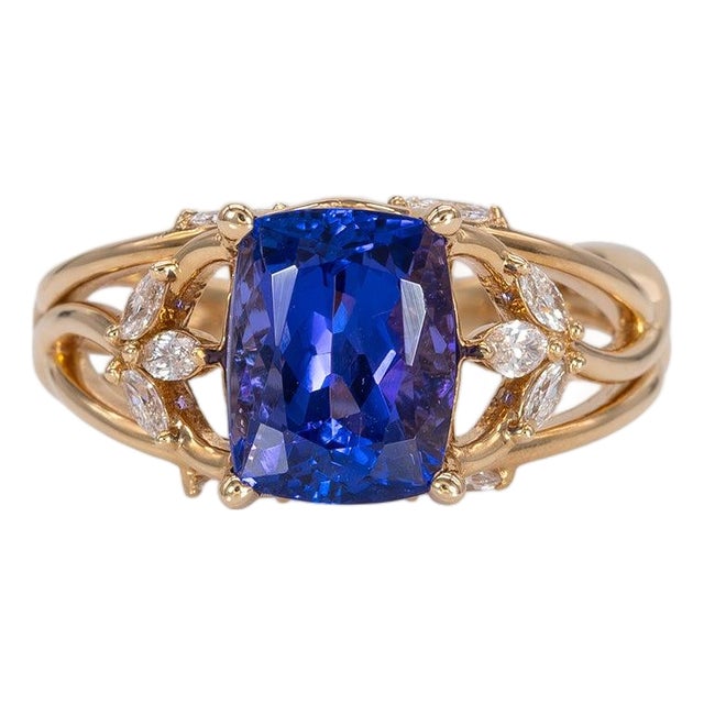 2.7Ct Tanzanite Ring With Lab Grown Diamond Accents: Solid 14k Gold, Size 6.75 For Sale