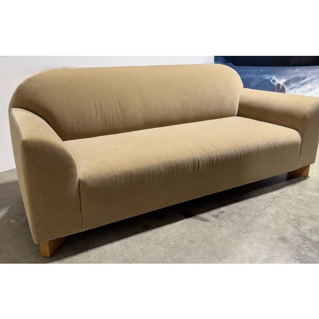 Holland & Sherry Wilshire Sofa For Sale - Image 16 of 18