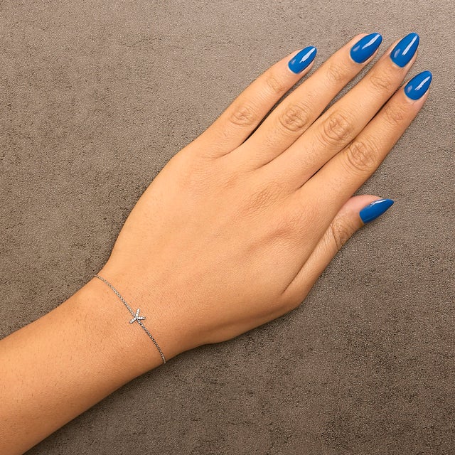 Early 21st Century 10K White Gold Diamond Accent "Y" Initial Charm and Link Bracelet For Sale - Image 5 of 6