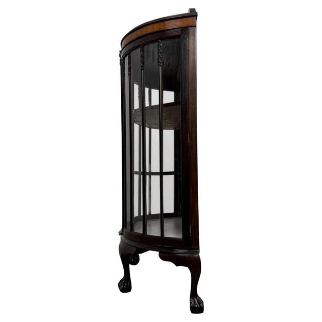 Antique English Bow-Front Mahogany Display Cabinet, 1800s For Sale - Image 6 of 11