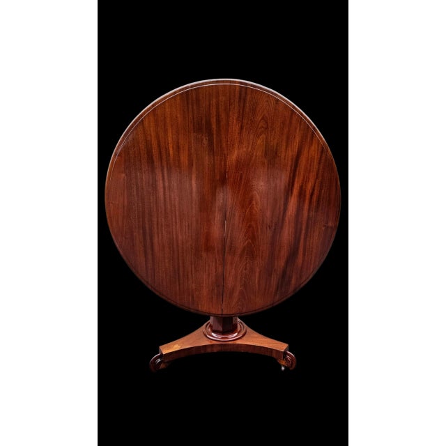 19th Century English William IV Mahogany Tilt-Top Table With a Pedestal Tri-Form Base For Sale - Image 4 of 5