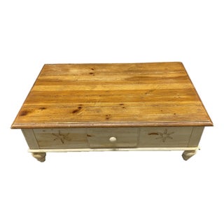 1990s Ethan Allen Distressed Farmhouse Pine Coffee Table For Sale