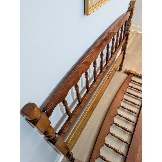 Stickley Mid 20th Century Stickley Cherry Valley Full Poster Bed - Colonial Revival Style For Sale - Image 4 of 13