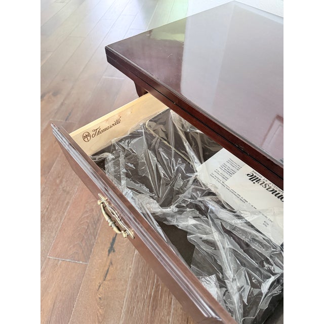 Chippendale Chippendale Mahogany Drop-Leaf Buffet / Sideboard For Sale - Image 3 of 4