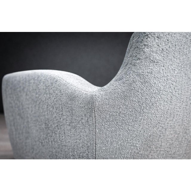 Gray Pair of Armchairs in Hardwood & Light Blue Chenille, Giuseppe Scapinelli, 1950s For Sale - Image 8 of 11