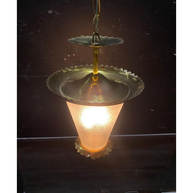 Modern 1950's Brass & Wrinkle Glass Hanging Fixture Attributed to Vetri Seguso For Sale - Image 3 of 12