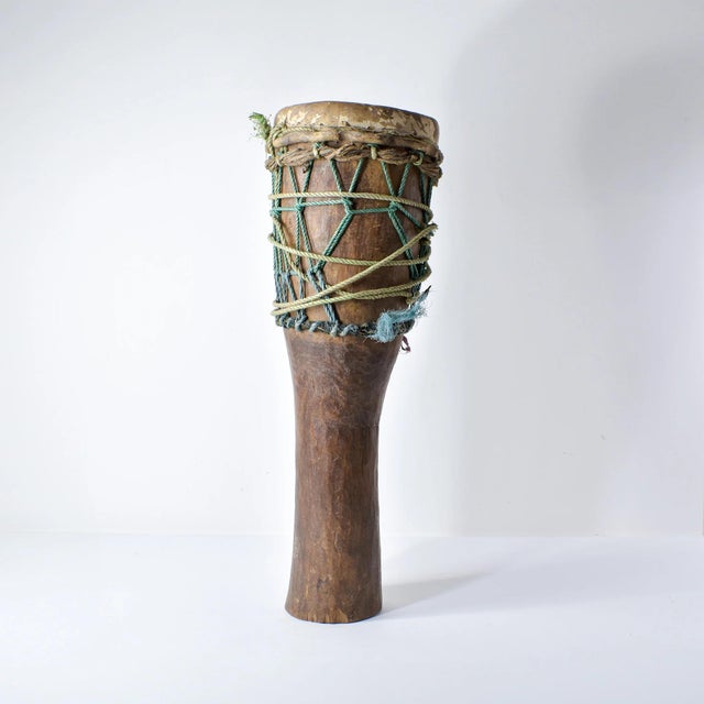 African Early 20th Century Fulani Wood Drum Tall with Animal Hide Guinea For Sale - Image 3 of 8