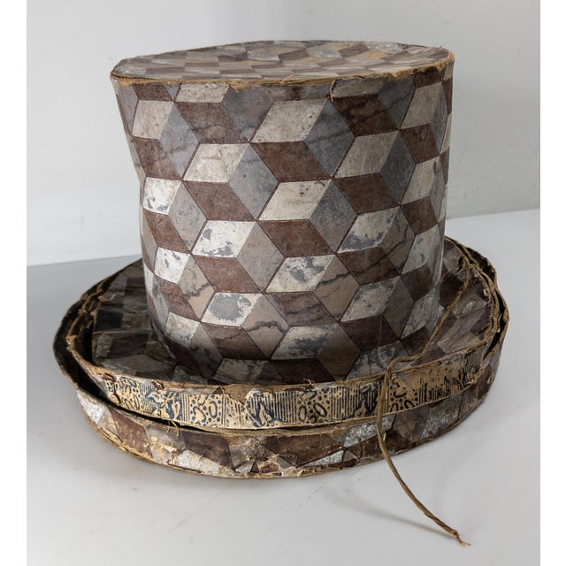 19th Century American Folk Op Art Wallpaper Bandbox in Top Hat Form For Sale In New York - Image 6 of 13