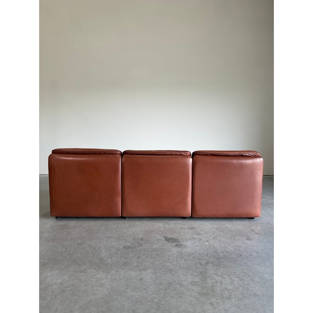Vintage De Sede Attrb Ds-66 Sofa, Switzerland c.1970’s For Sale In Tampa - Image 6 of 12