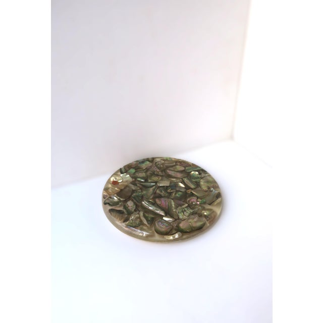 Mid-Century Modern Mid 20th Century Lucite Acrylic Abalone Seashell Trivet For Sale - Image 3 of 8