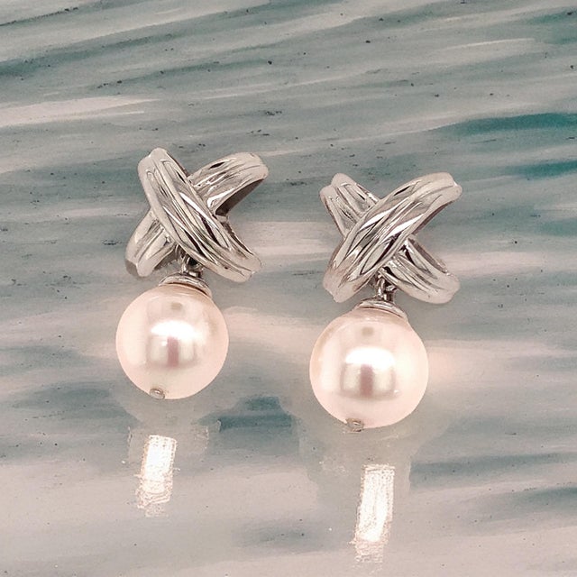 Traditional Akoya Pearl Dangle Earrings 14k Gold Certified For Sale - Image 3 of 12
