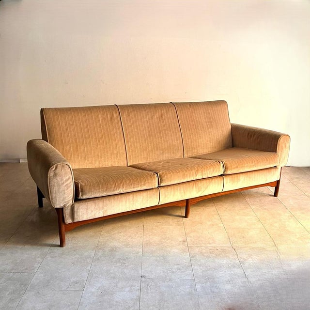 A magnificent and rare Mid-Century Modern Italian living room set, model 'Kiushu', produced by the renowned Fratelli...